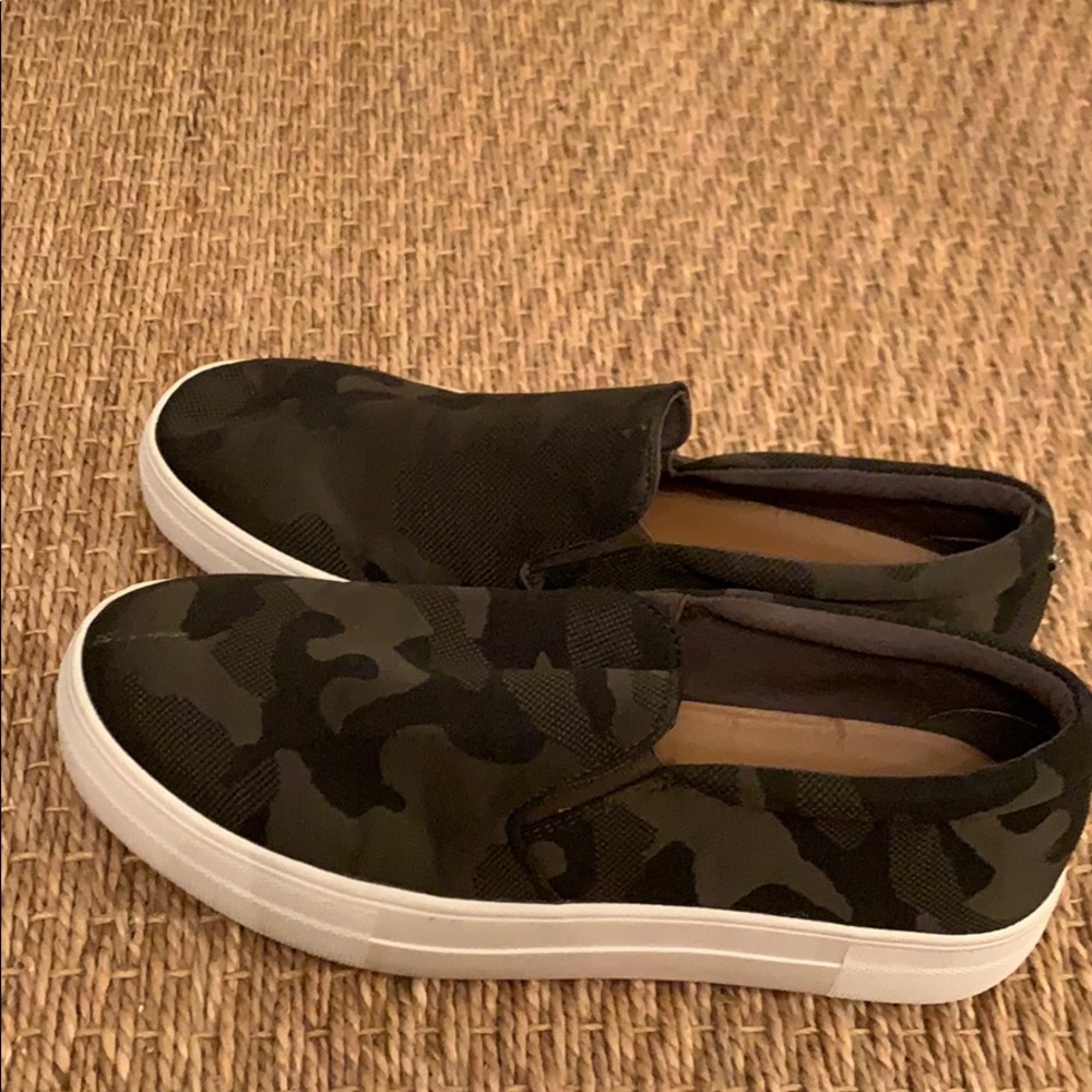 Camo Steve Madden Gills Sneaker
